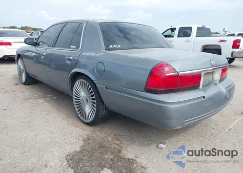 1999 Mercury Grand Marquis Ls z USA, uszkodzony, nr VIN 2MEFM75W8XX680325